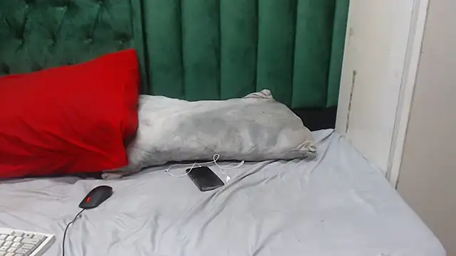 NAUGHTYNATASHAXX34 লাইভ XXX চ্যাট