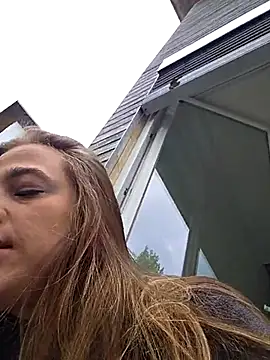 Luna_Lynn Chat XXX live