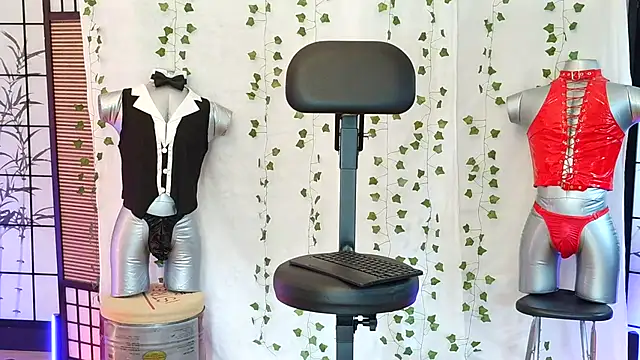 Chat XXX Live thehornybowtie