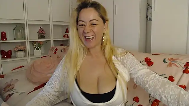 _karolynesyera_ live XXX chat