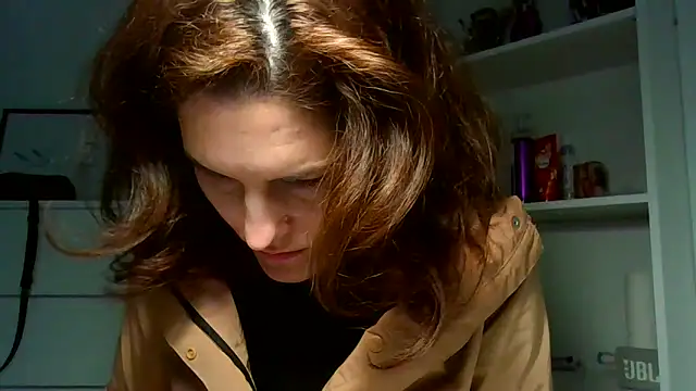 Ms-Lust1- élő XXX-chatje