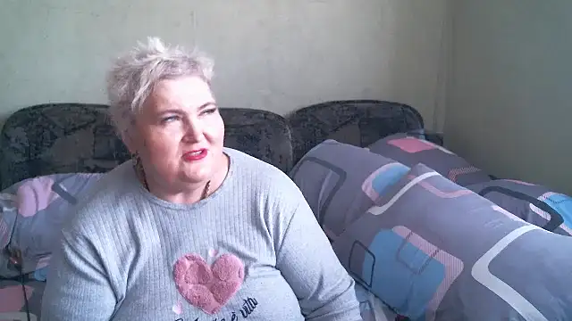Lana555's Live XXX Chat