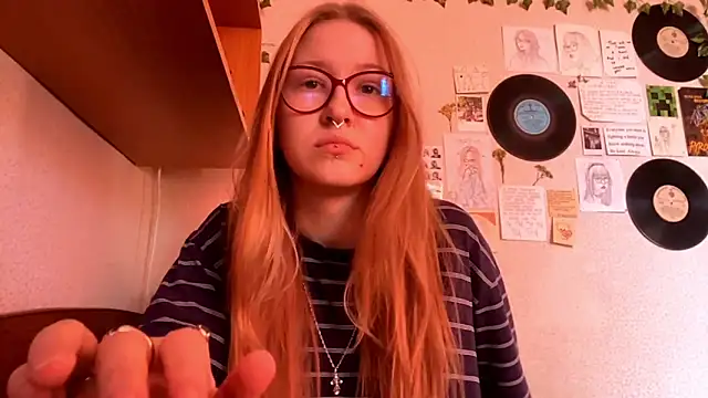 LaureenVielma's Live XXX Chat