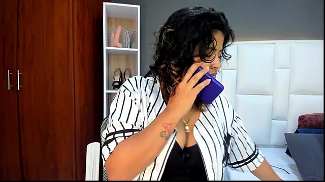 yeral2017's Live XXX Chat