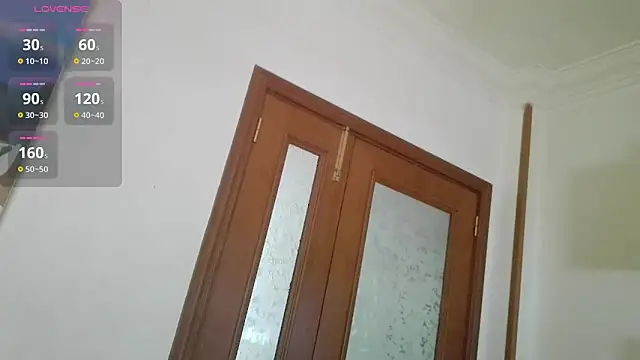 canarito18n Live XXX chat