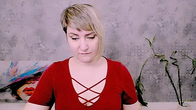 Djullia Chat XXX in diretta