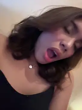 SideChick_Bunny live XXX chat