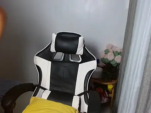curlyasian_njxx Pertunjukan Webcam