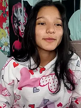 Sweet_Innocence_: онлайн-секс-чат