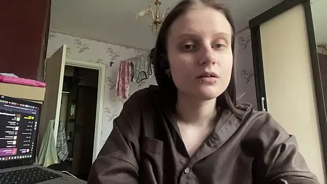 SofiaOops_1's Live XXX Chat