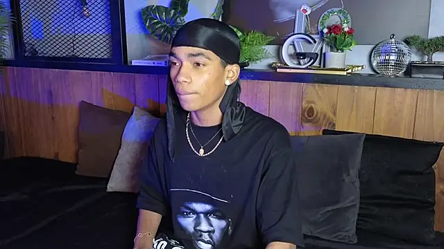 AlanCutee's Webcam Show