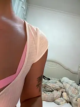 Chat XXX ao vivo de ruanruan05