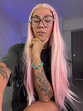 Pokazy przed kamerką – miss_tatiana_