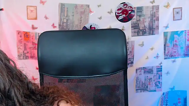 _SusieSu_'s Live XXX Chat