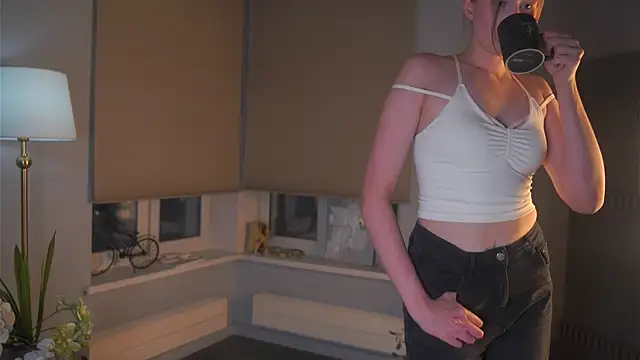 SaranBonzo Live XXX-chat