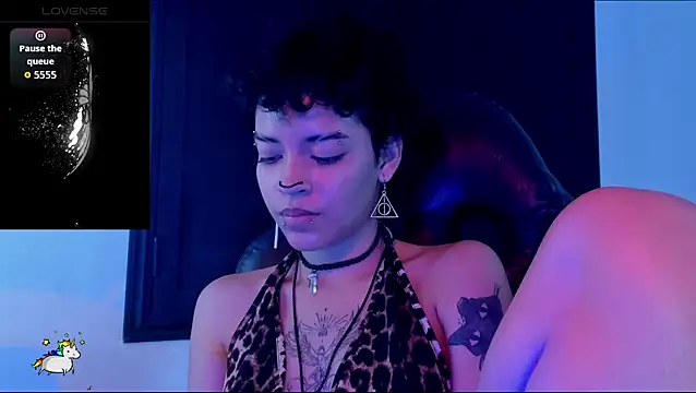 Anny_Kiitty Chat XXX live