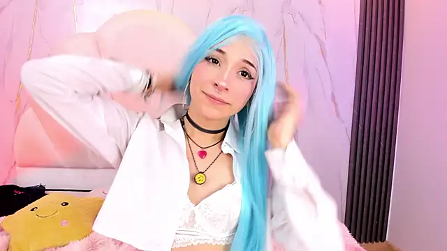 AliiceWonderland_ élő XXX-chatje