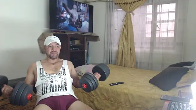 AlejoMoretti – webcam-show