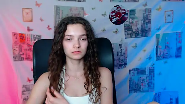 XXX chat uživo modela _SusieSu_
