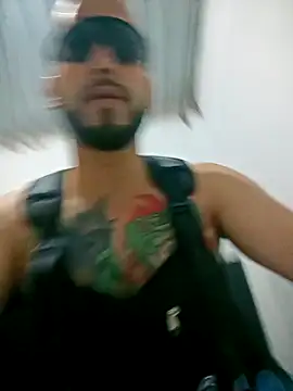 Fredklin_Rude – Naživo XXX chat