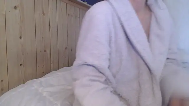 saraswirls69@xh Show in webcam