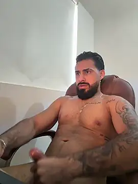 Chat +18 de Ryan_Black3 ao vivo