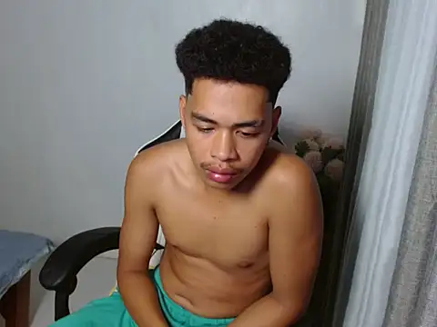 curlyasian_njxx Obrolan Langsung XXX