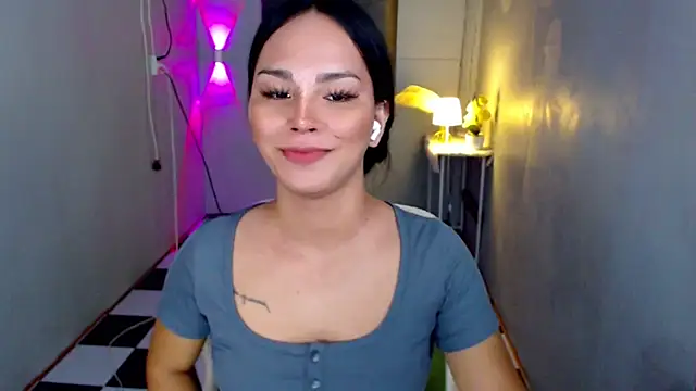 SanyaGirlx Obrolan Langsung XXX