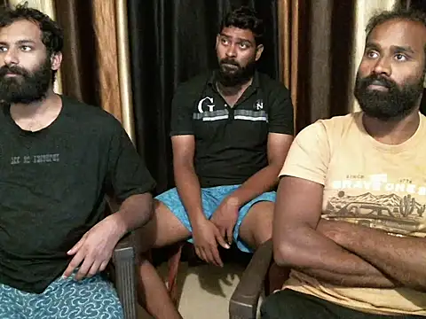 Show modela indian2 na web-kameri