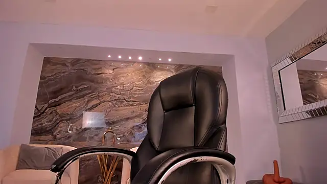 Chat +18 de KylaMorrison ao vivo