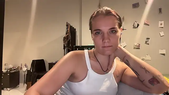 RosePlant's Live XXX Chat