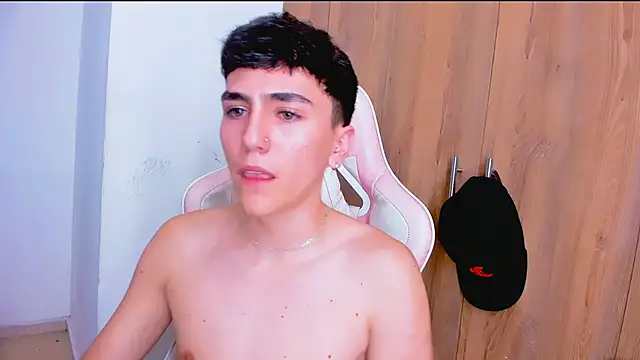 Вебкам-шоу irvin_keyes_1
