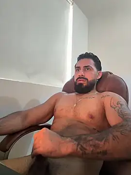 Ryan_Black3n Live XXX chat