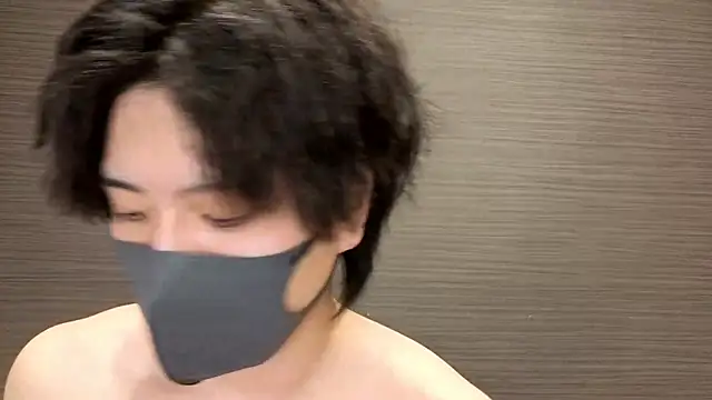 CHROME-kun925 即時 XXX 聊天
