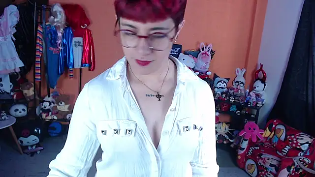 Chatroom XXX en direct de MissMiia2
