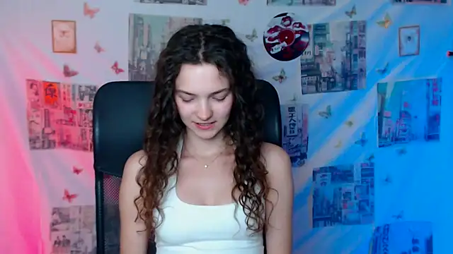 _SusieSu_ Adlı Modelin Canlı XXX Sohbeti
