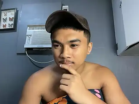 pinoyAdrianneXXX's Webcam Show