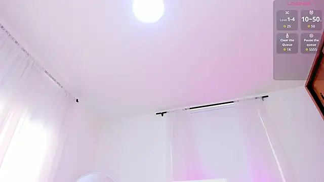 Chat XXX en directo de kaia_cam