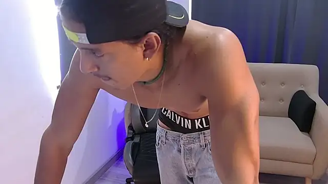 Chat XXX ao vivo de Liam_V