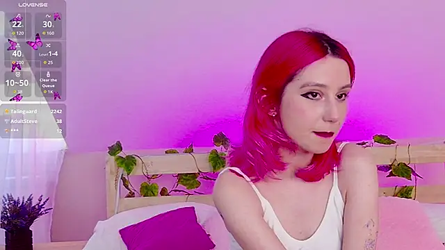 Chat +18 de Liann_Stark ao vivo