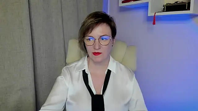 XXX chat uživo modela feliziaDesire