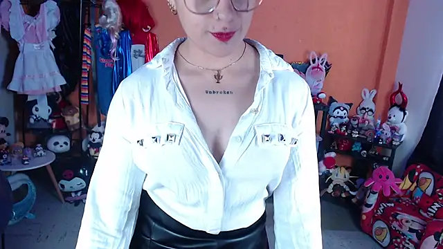 MissMiia2 Chat XXX in diretta