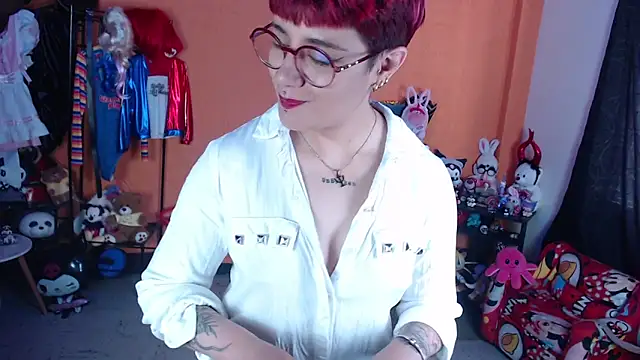 MissMiia2 – Live XXX-chat