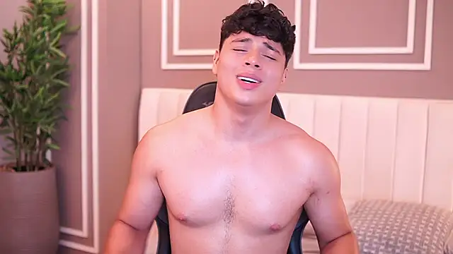 Ethan_occonor's Live XXX Chat