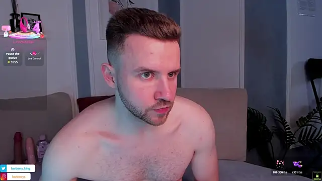 EnriqueBarberry's Live XXX Chat