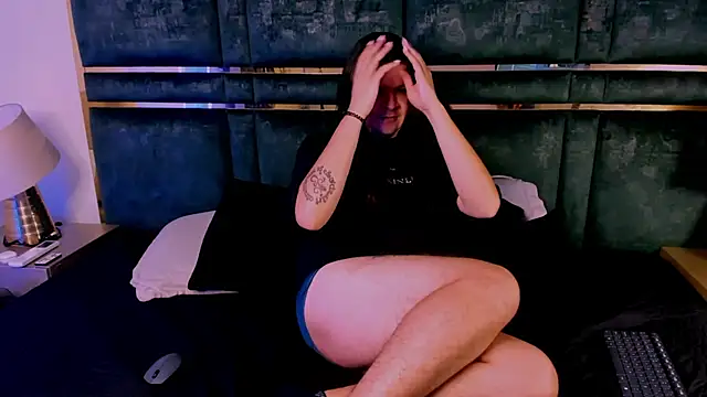 MatthewDavis_ élő XXX-chatje
