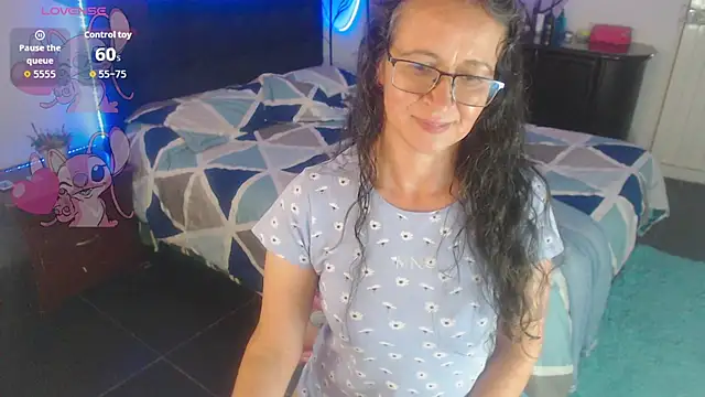 Czat XXX na żywo – aura_latinax