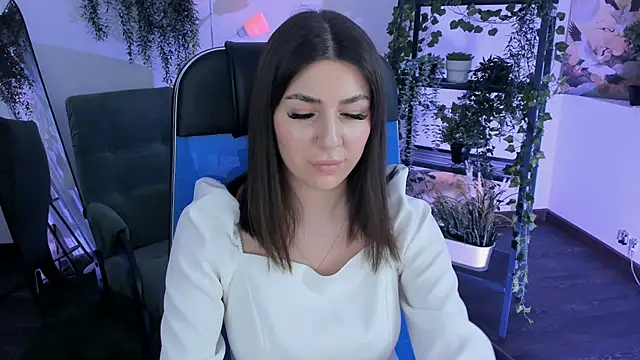 Онлайн чат XXX DiRosie