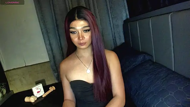 TrinityFucksYou Adlı Modelin Canlı XXX Sohbeti