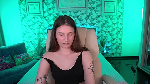 Вебкам-шоу VikVikLove